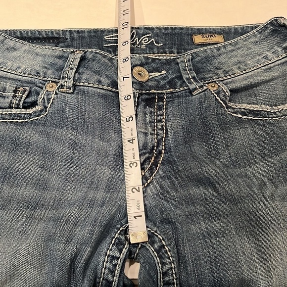 Silver Jeans Suki Capri Mid Rise Size 29 - Picture 5 of 16